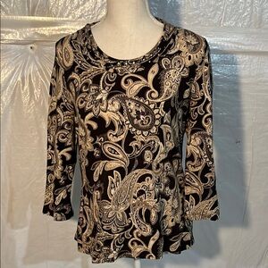 Paisley Print Women's Top black and tan